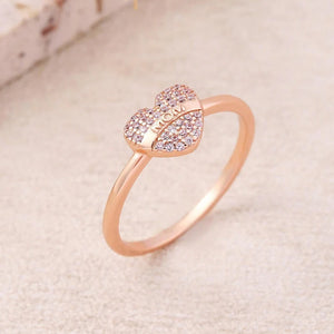 Love Heart Pink Zirconia Ring